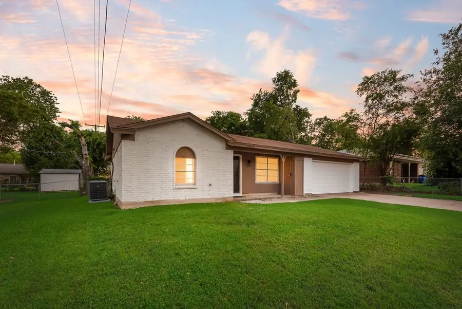 6048 Hillcrest Drive, Watauga, TX 76148 - #3