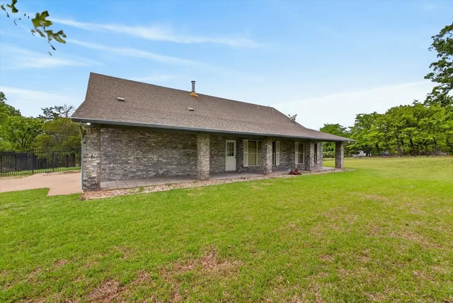 4609 Slayton Road, Cleburne, TX 76031 - #3