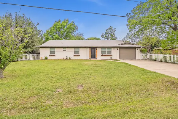 2322 Monteleon Street, Grand Prairie, TX 75051