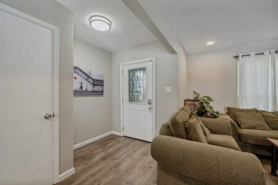 625 Caduceus Lane, Hurst, TX 76053 - #2