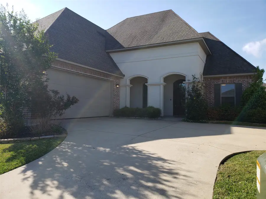 263 Acadiana Creek Drive, Shreveport, LA 71106 - #2