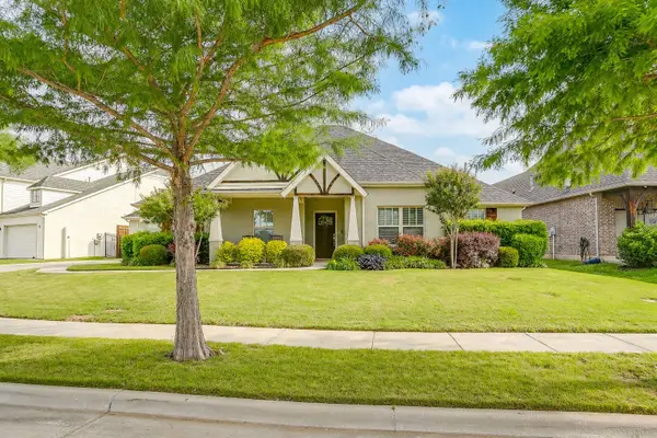 321 Blue Stem Lane, Aledo, TX 76008