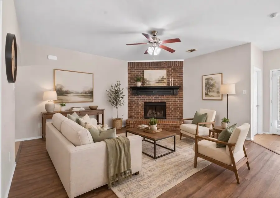 2003 Carriage Road, Heartland, TX 75126 - #2