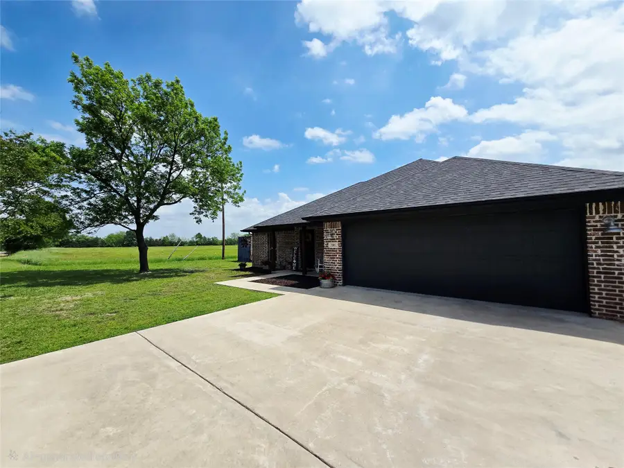 101 E Whitewright Road, Savoy, TX 75479 - #3