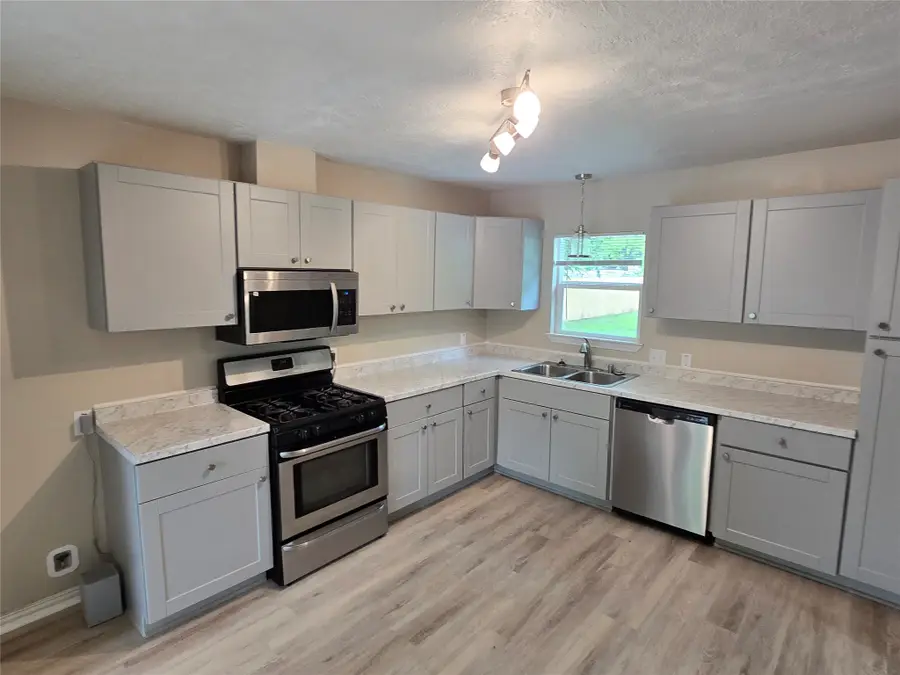 515 Elkhart Avenue, Dallas, TX 75217 - #3