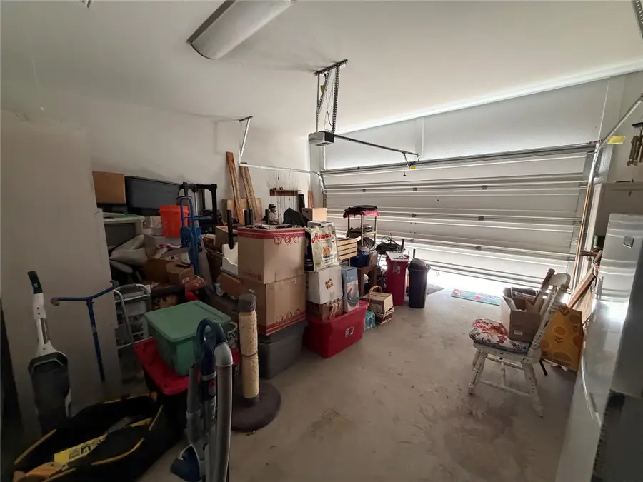 102 N Mckown Avenue N, Sherman, TX 75092 - #2