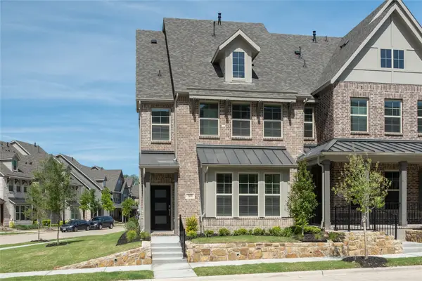2101 Naples Drive, Rowlett, TX 75088