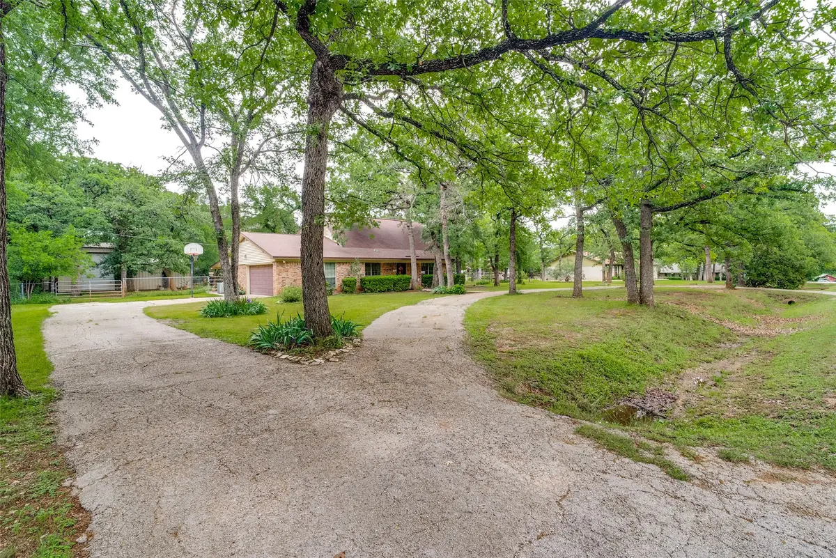 2009 Thousand Oaks Drive, Burleson, TX 76028 - #1