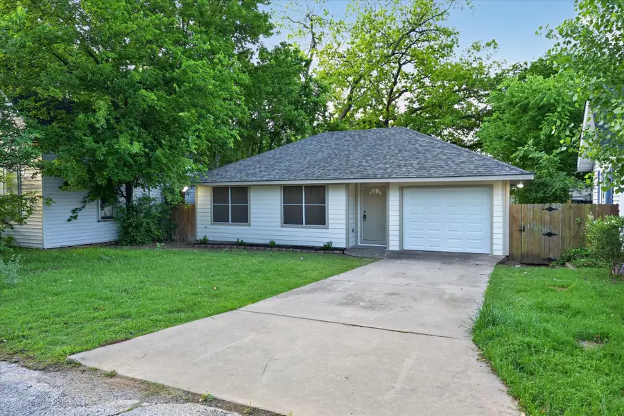 1612 W Bond Street, Denison, TX 75020 - #2