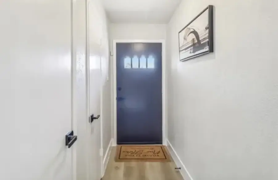 3301 Winderemere Drive, Arlington, TX 76014 - #2