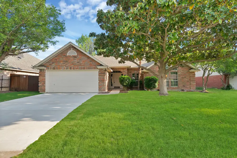1213 Concho Drive, Benbrook, TX 76126 - #2