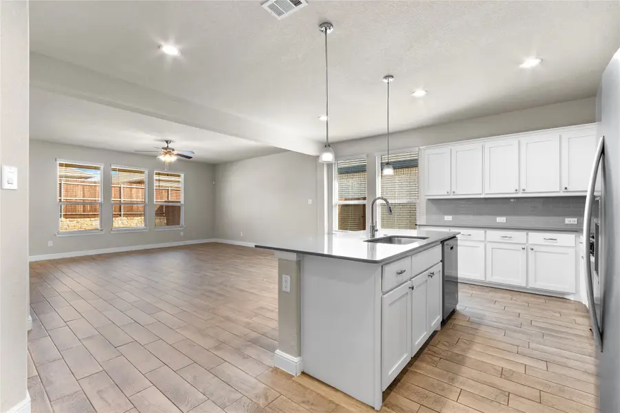 1045 Kirkham Way, Justin Roanoke, TX 76247 - #2