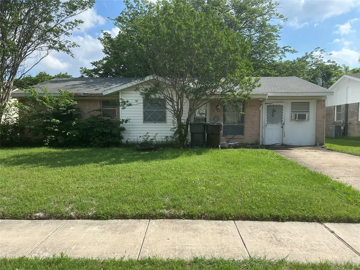 2812 E 15th Street, Plano, TX 75074 - #1