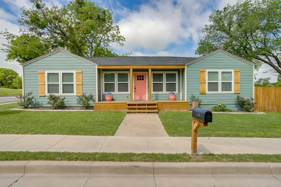 508 S Elm Street, Weatherford, TX 76086 - #2