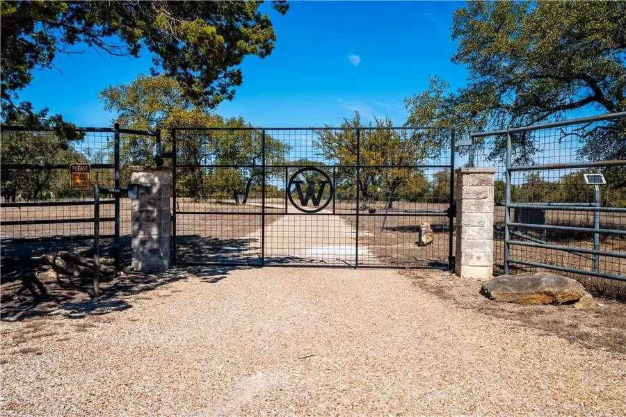 400 Indian Hills Road, Gatesville, TX 76528 - #2