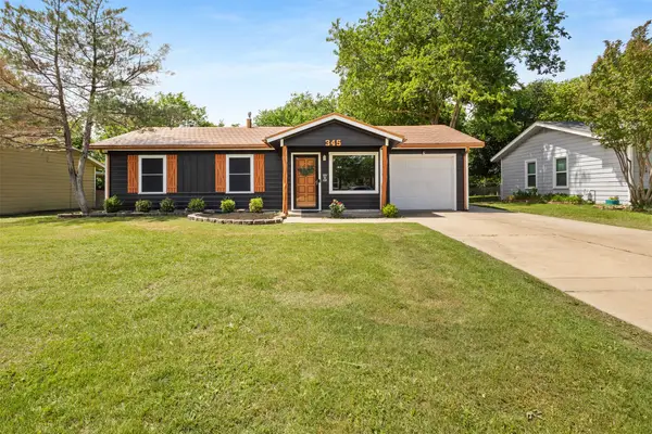 345 NW Lorna Street, Burleson, TX 76028