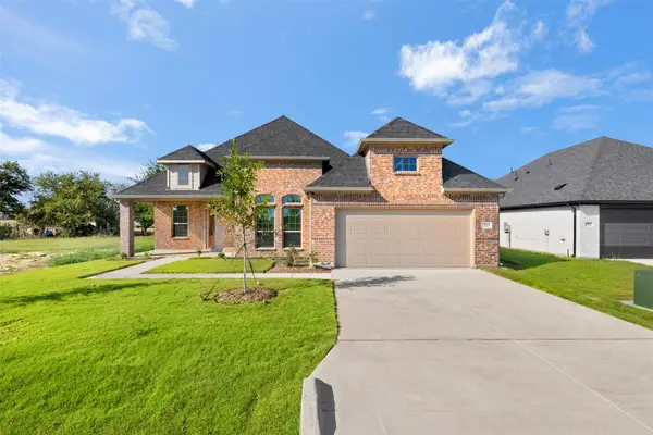 713 Escovedo Drive, Italy, TX 76651