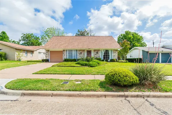 1220 Farnham Court E, Irving, TX 75062