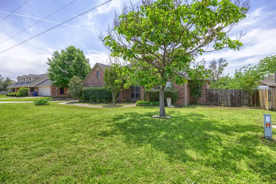 501 Tiger Lane, Gunter, TX 75058 - #2