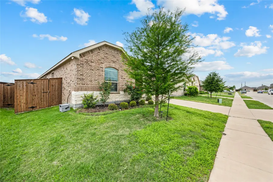 11440 Silver Queen Drive, Aubrey, TX 76227 - #2