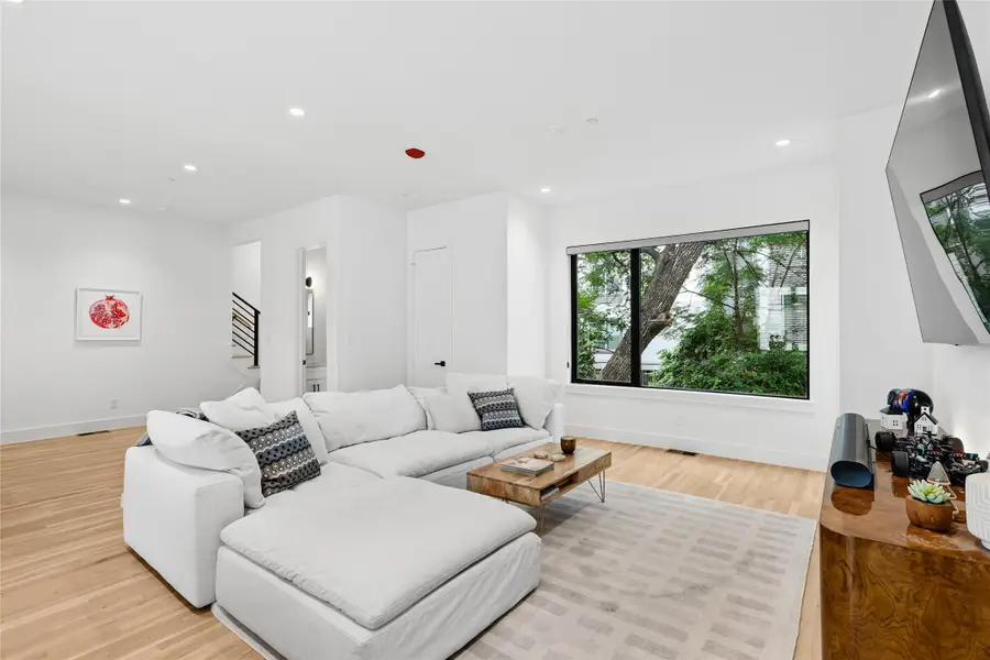 2633 Reagan #105, Dallas, TX 75219 - #2