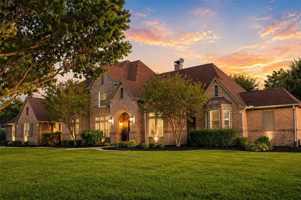 12376 Saddle Club Drive, Forney, TX 75126