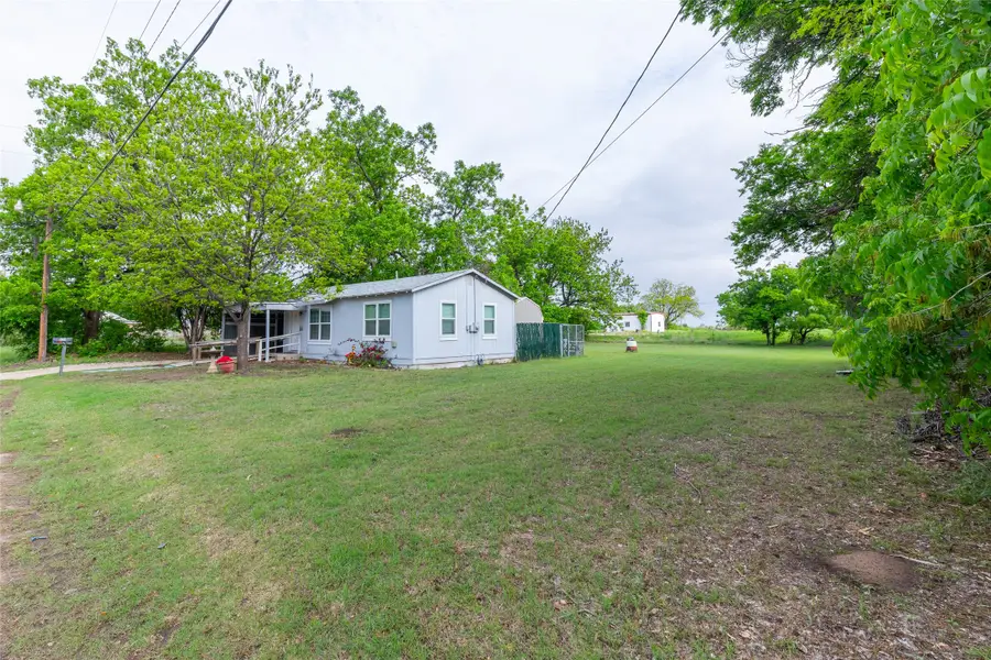 810 State Street, Winters, TX 79567 - #2