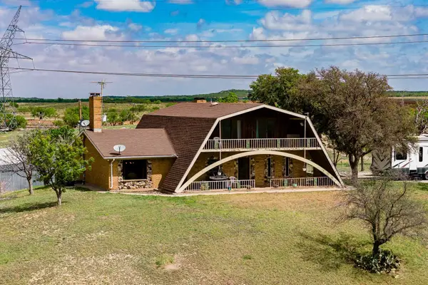 326 County Road 121, Sweetwater, TX 79556