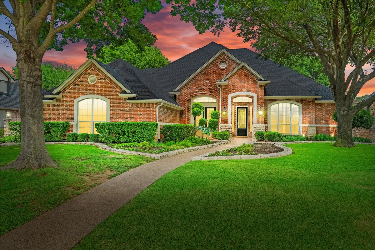 912 Walnut Falls Circle, Mansfield, TX 76063 - #1