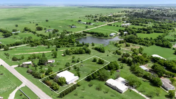 9910 First Street, Joshua, TX 76058