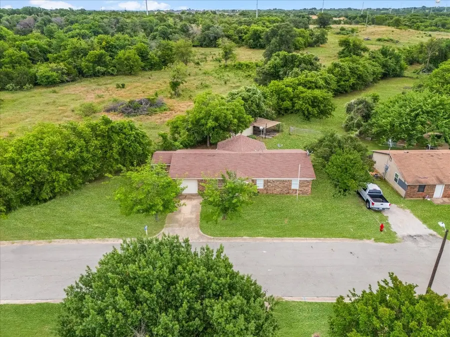 110 Lora Lane, Weatherford, TX 76088 - #2