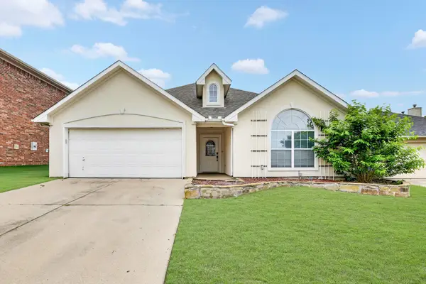 4933 Happy Trail, Fort Worth, TX 76244