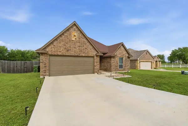 2313 Springhill Court, Mineral Wells, TX 76067