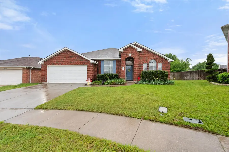 202 Creek Point Lane, Arlington, TX 76002 - #2