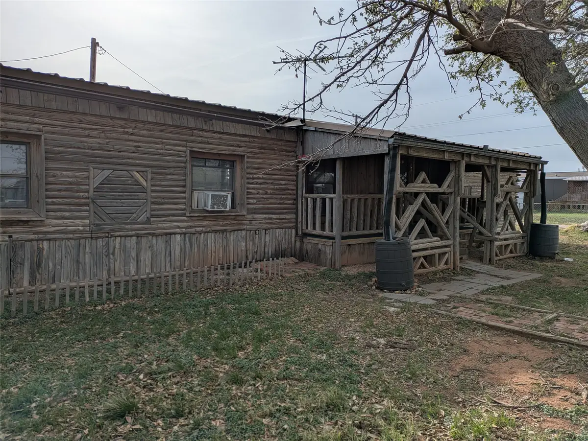 402 Marion, Merkel, TX 79536 - #1