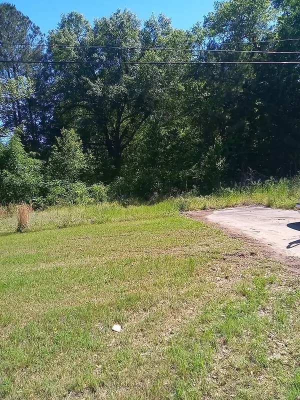 2703 W Main Street, Atlanta, TX 75551