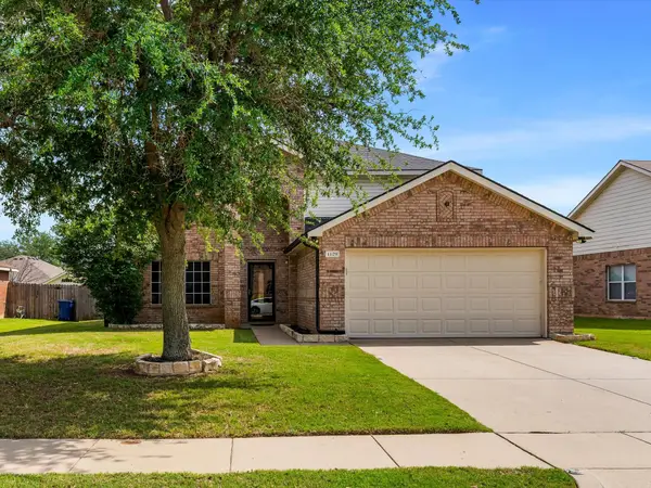 1129 Switchgrass Lane, Crowley, TX 76036