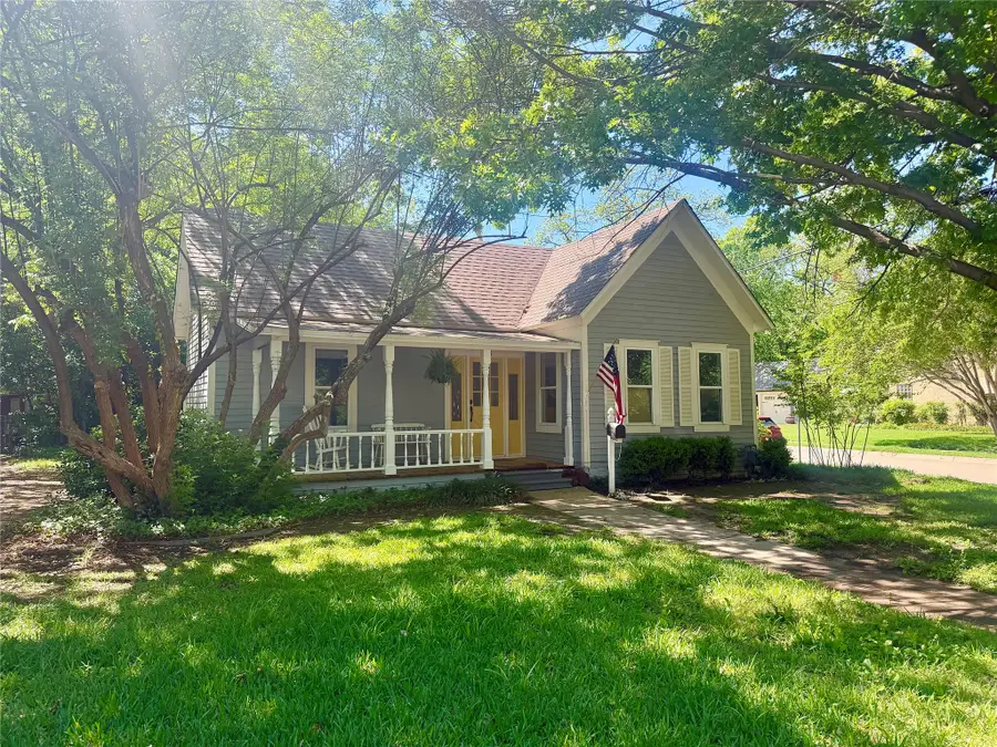 725 Bolivar Street, Denton, TX 76201 - #3