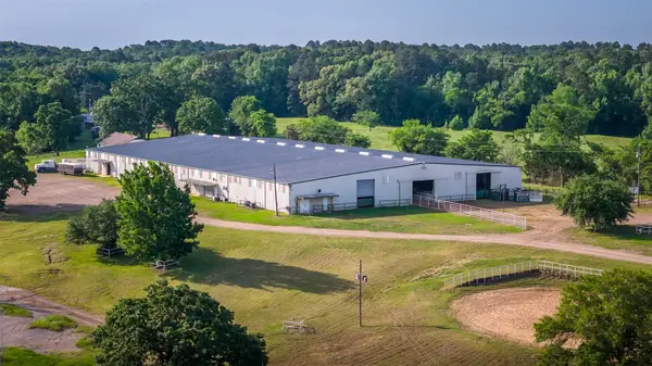 938 County Road 1655, Mt Pleasant, TX 75455