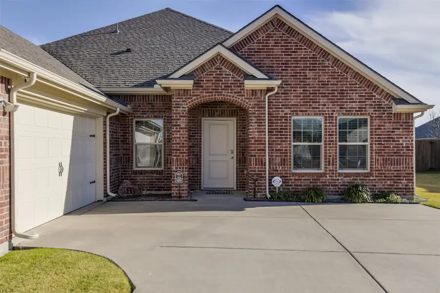 512 Woodhaven Drive, Waxahachie, TX 75165 - #2