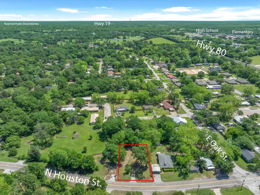 402 N Houston Street, Edgewood, TX 75117 - #2