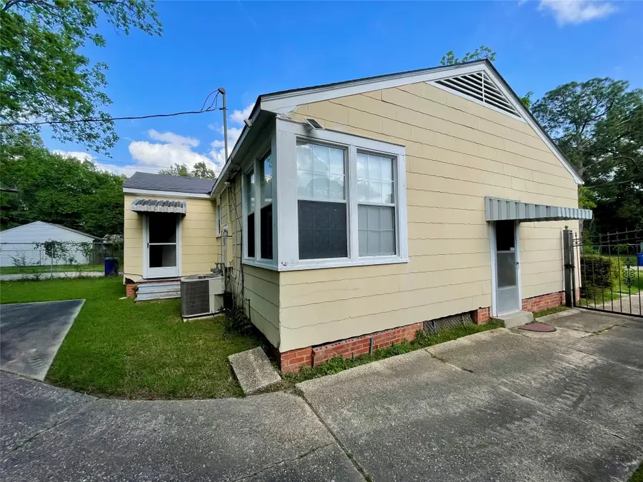 232 E Jordan Street, Shreveport, LA 71101 - #3