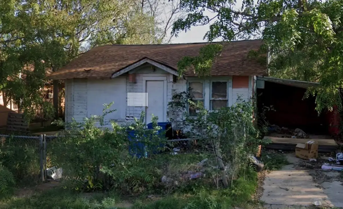 204 E Alabama Avenue, Sweetwater, TX 79556 - #1