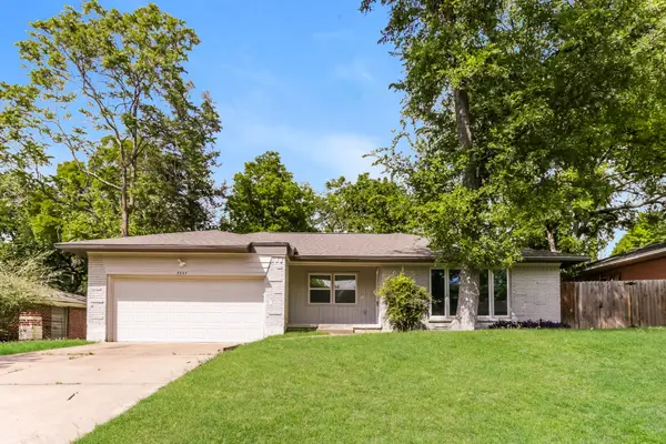 7347 Maringo Drive, Dallas, TX 75227