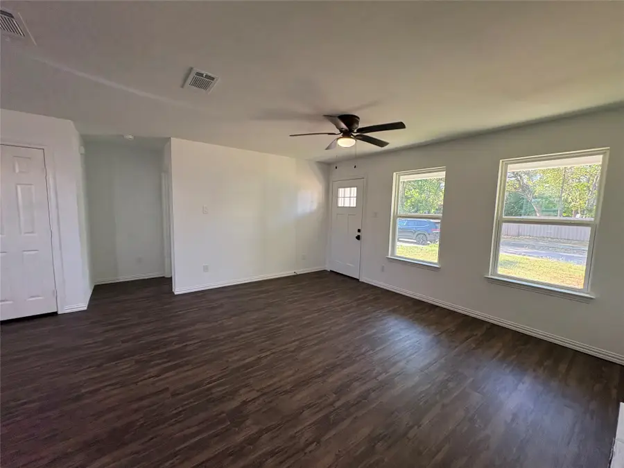 251 E Fort Worth Avenue, Cooper, TX 75432 - #2