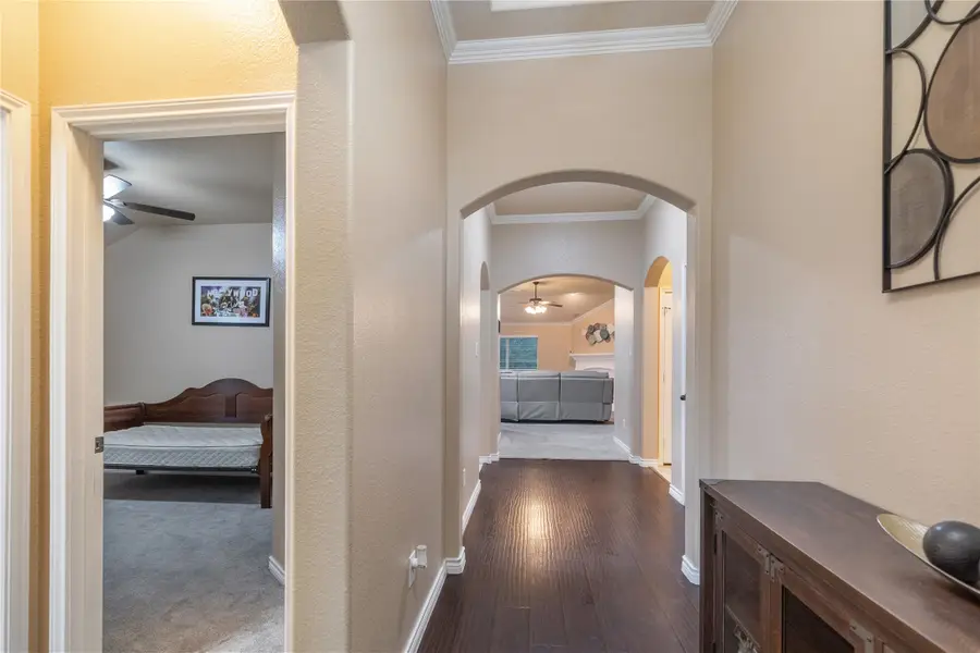 404 Brookhollow Lane, Saginaw, TX 76131 - #2