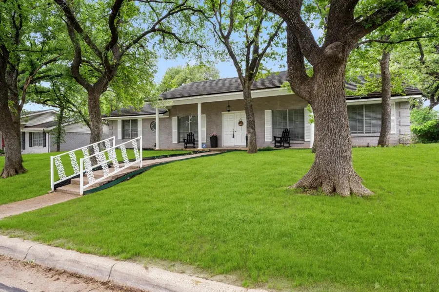 1804 W Cedar Elm Drive, Arlington, TX 76012 - #3