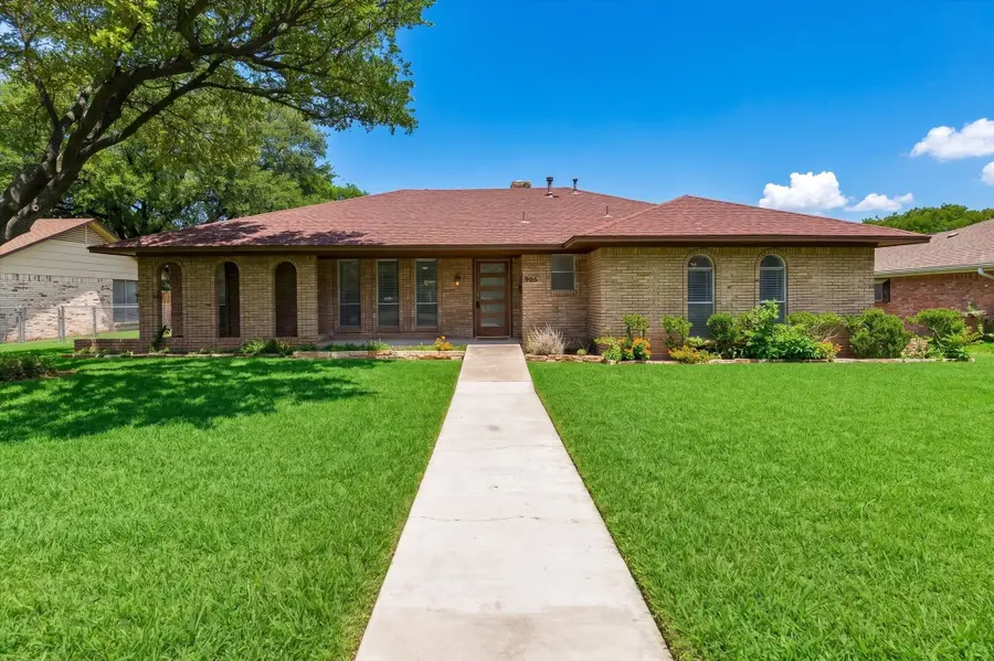 905 Bromwich Street, Garland, TX 75040 - #3