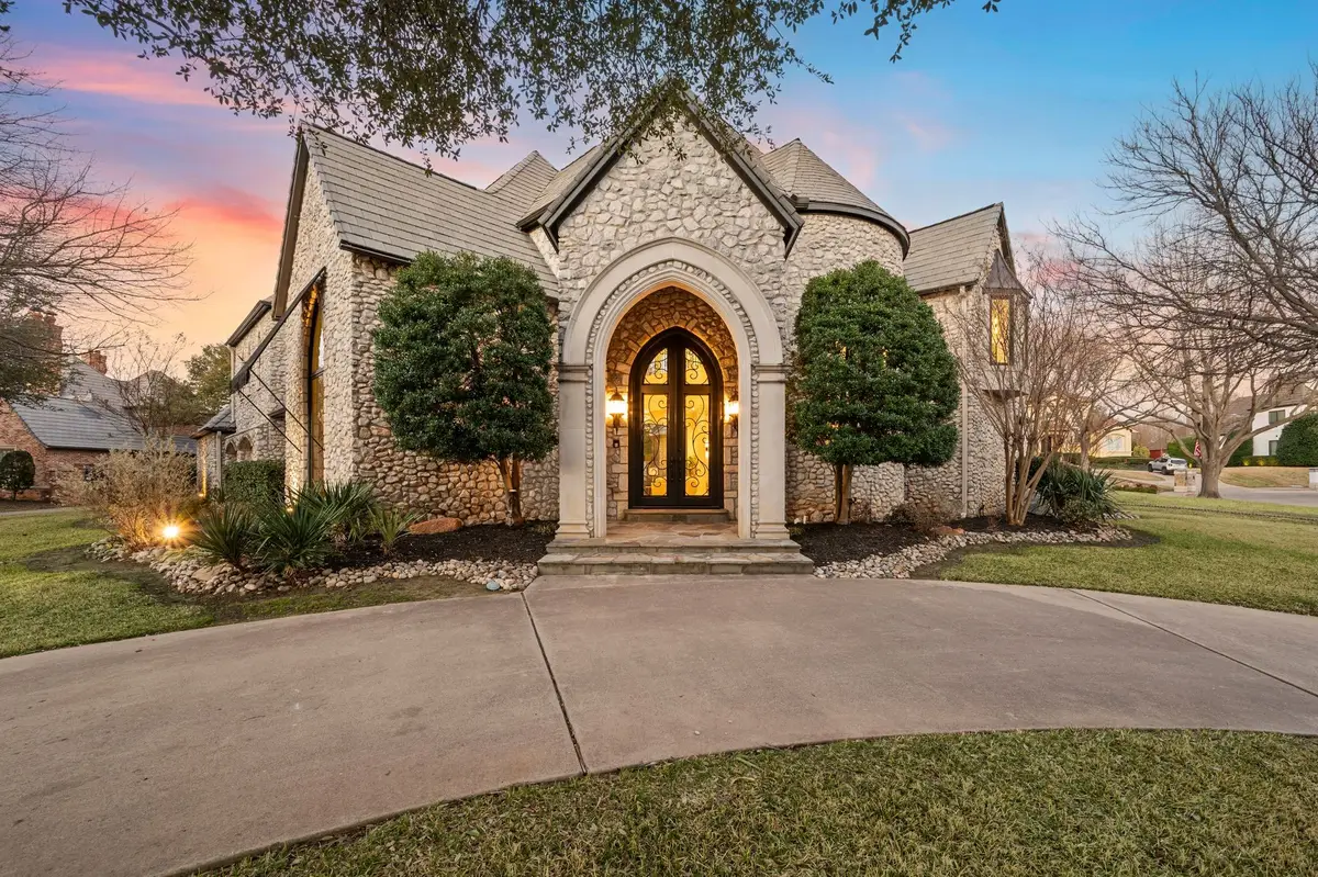 5613 Versailles Court, Colleyville, TX 76034 - #1