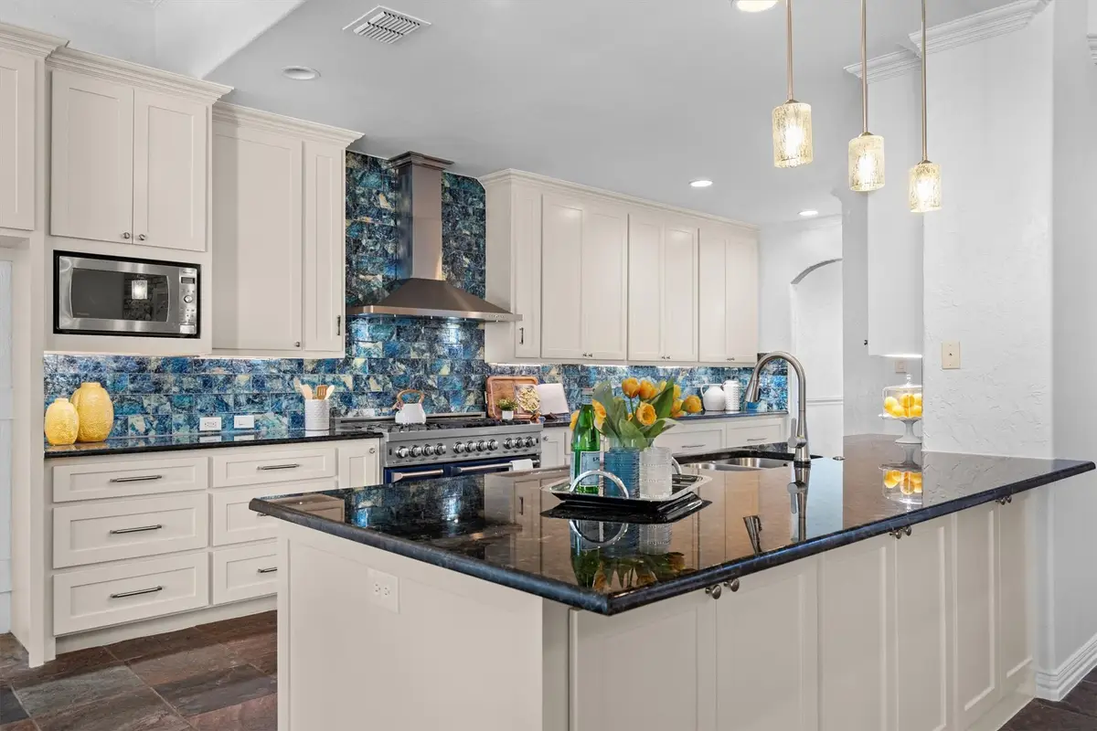 275 Fox Trot Lane, Double Oak, TX 75077 - #1